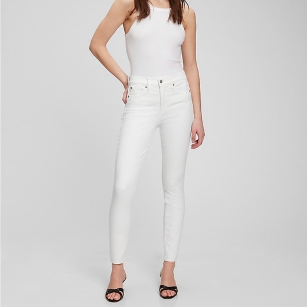 GAP High Rise True Skinny Jean with Washwell